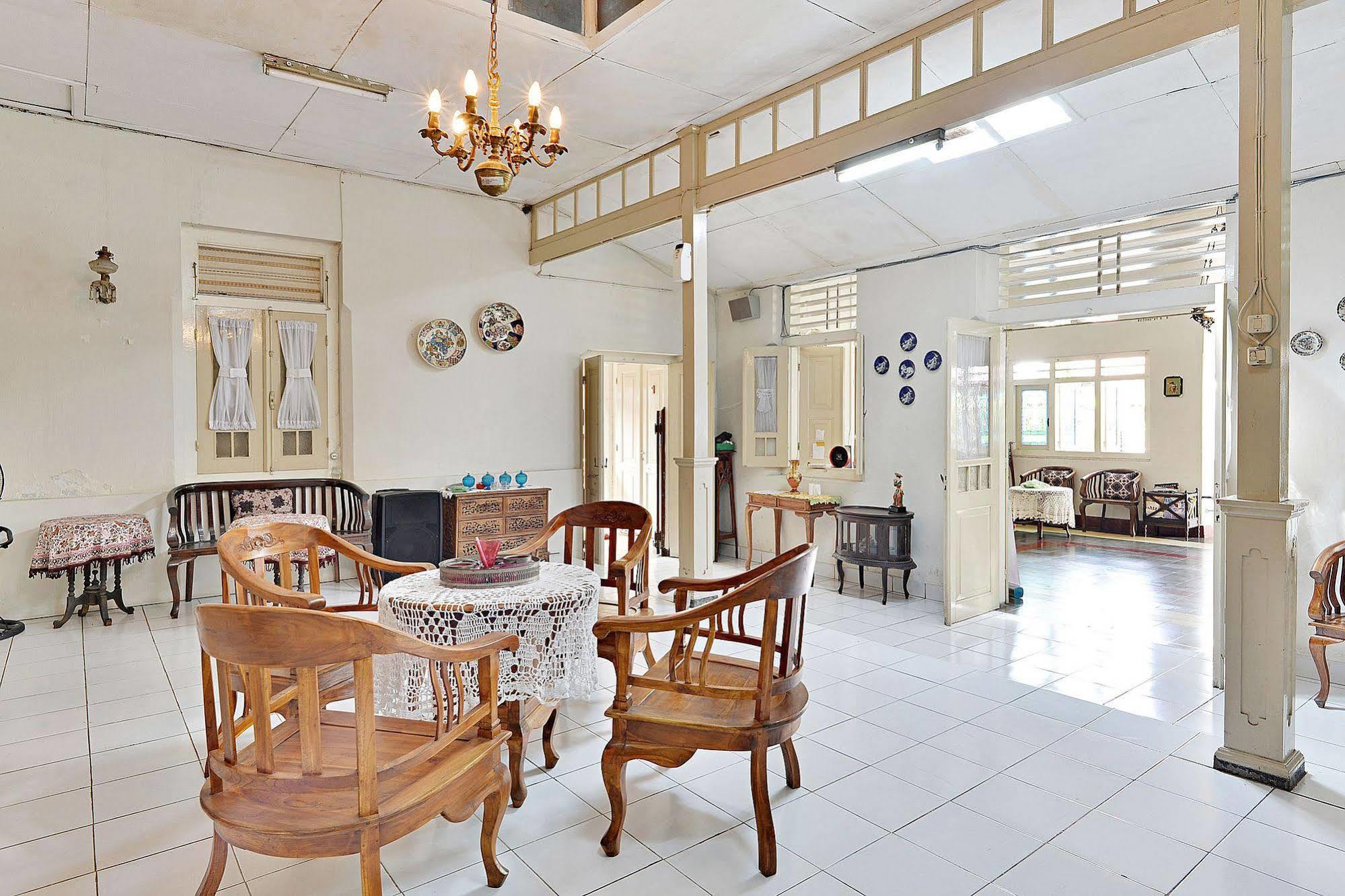Zen Rooms Panembahan Kraton Yogyakarta Eksteriør bilde